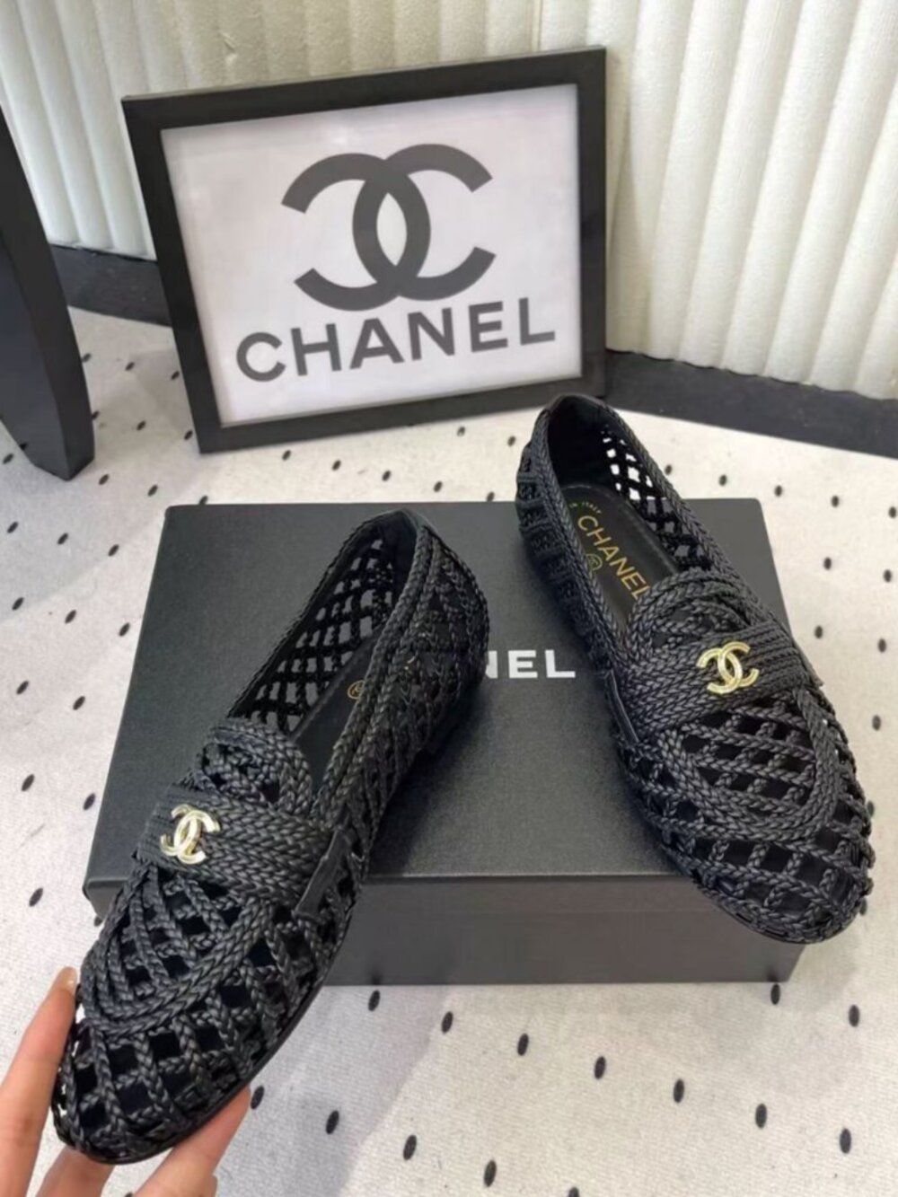 CHANEL Black Woven Interlocking CC Loafers - Picture 5 of 8